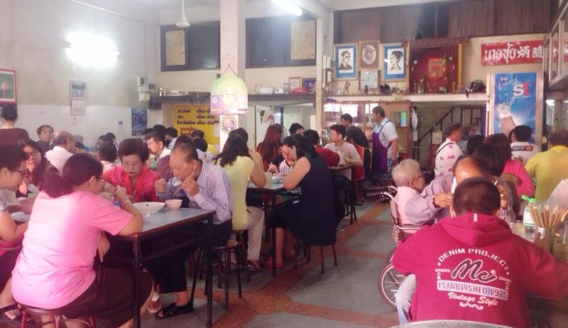 ร้านอาหารนครสวรรค์01