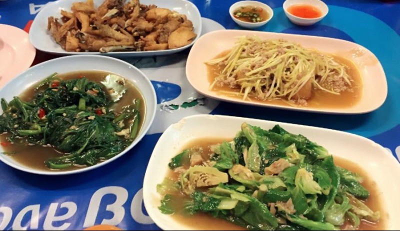 ร้านข้าวต้มนายเจือ 01