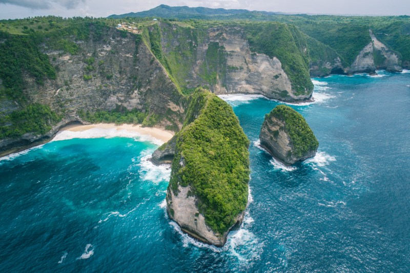 Nusa Penida Kelingking beach