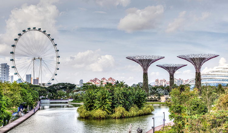 2.Singapore-Flyer-1