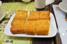 ปาท่องโก๋ Mak Ming Noodles