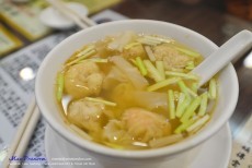 เกี้ยวน้ำ Mak Ming Noodles