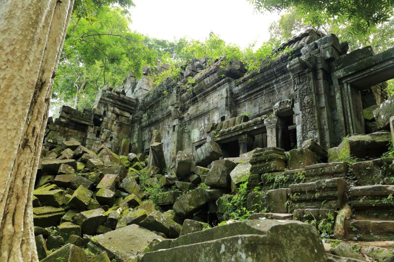 koh ker ruins-cambodia