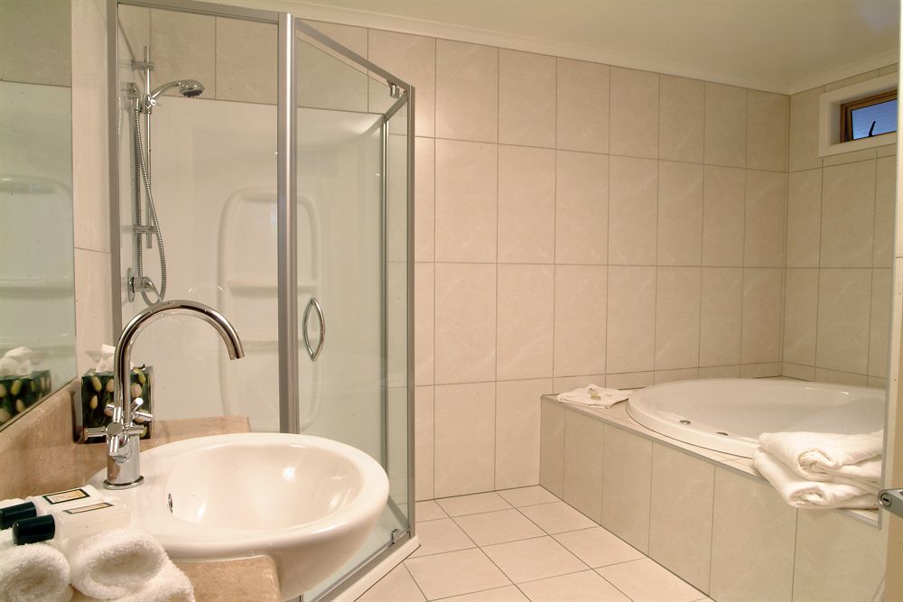 Emerald Spa Motor Inn_2