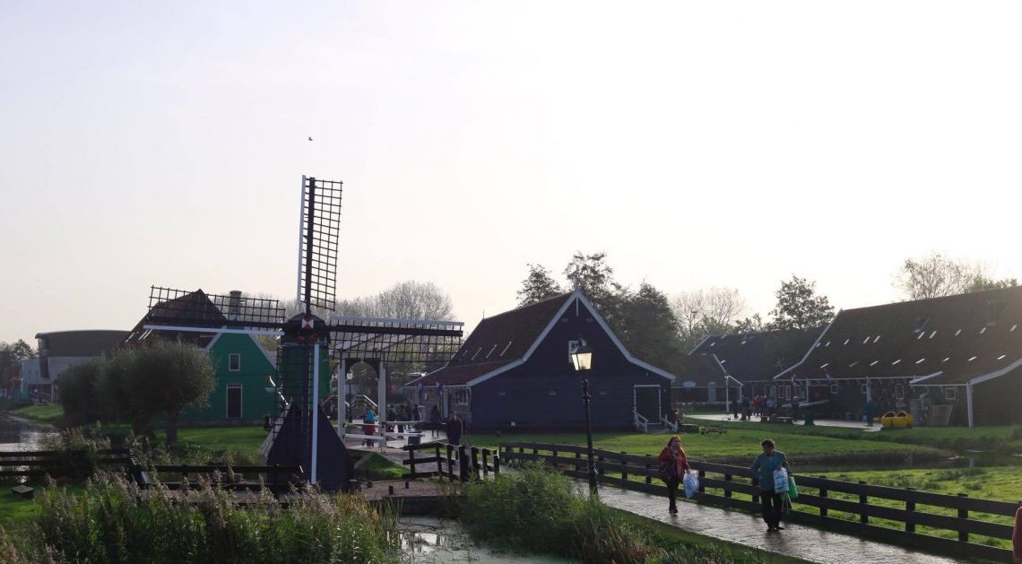 Dream Destination Netherlands Day 6 - Amsterdam - Zaanse Schans 1