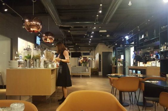 Dream Destination Netherlands Day 6 - Amsterdam - breakfast 1