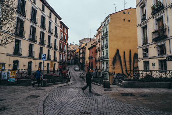 Dream Destination Spain - Day 1 - Madrid - Madrid streets 1