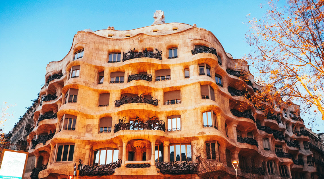 Dream Destination Spain - Day 4 - Barcelona - Casa Mila 7