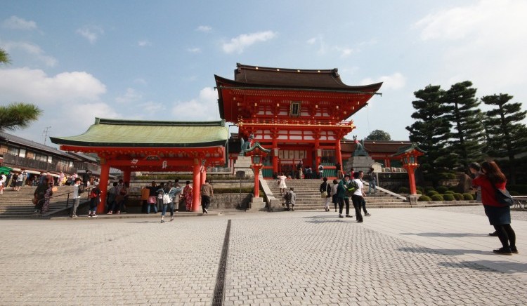 two storied gate