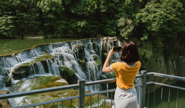 Rhythm of Journey - Taipei - Shifen Waterfall