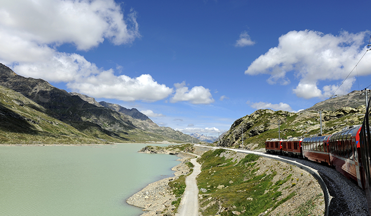 1-Bernina-Express-เบอร์นิน่า-เอ็กซ์เพรส-4