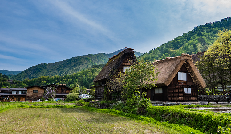 1-Shirakawa-go-3