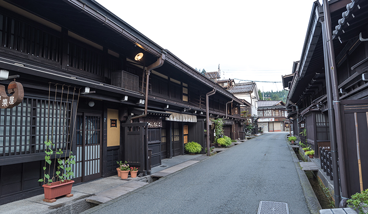 1-Takayama-1