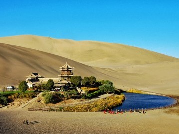 1-ทะเลสาบพระจันทร์เสี้ยว (Crescent Lake)-1 ทะเลทรายโกบี