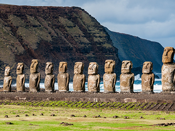 1.Easter-Island-3