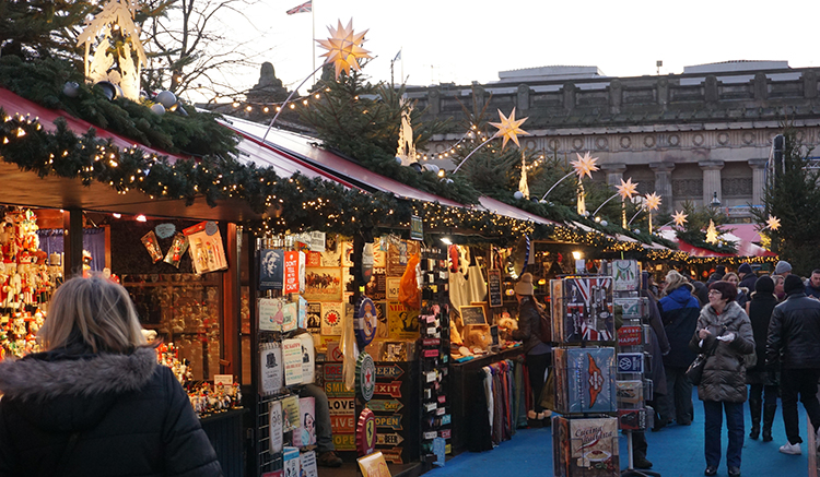 1.Edinburgh-Christmas-Market-1