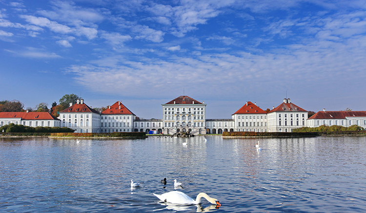 1.Nymphenburg-Palace-1.jpg