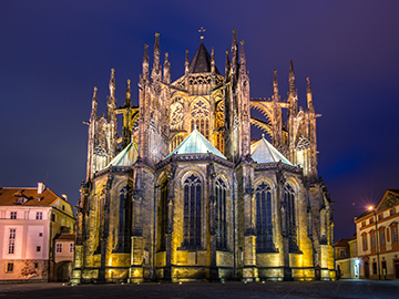 1.Prague-Castle-2.jpg