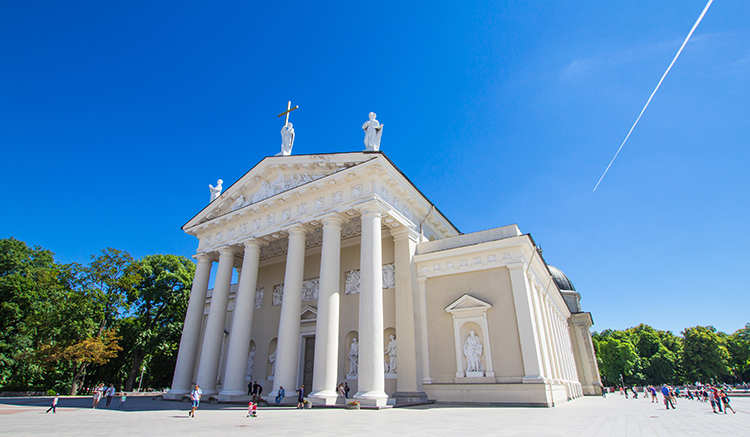 1.มหาวิหารแห่งวิลนีอุส-Vilnius-Cathedral-3