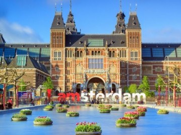 10. พิพิธภัณฑ์แห่งชาติแห่งอัมสเตอร์ดัม (1)