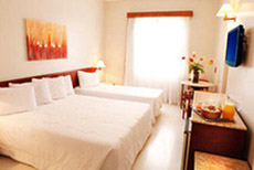 Carlton Plaza Hotel_2
