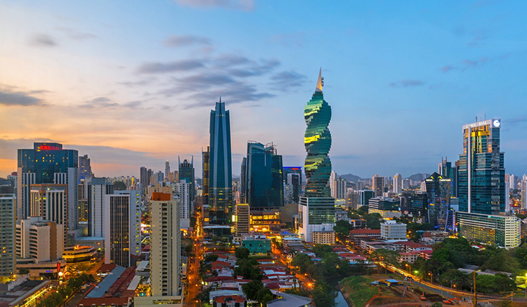2.-ปานามา-ซิตี้-Panama-City-01