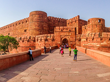 2.Agra-Fort-1.jpg