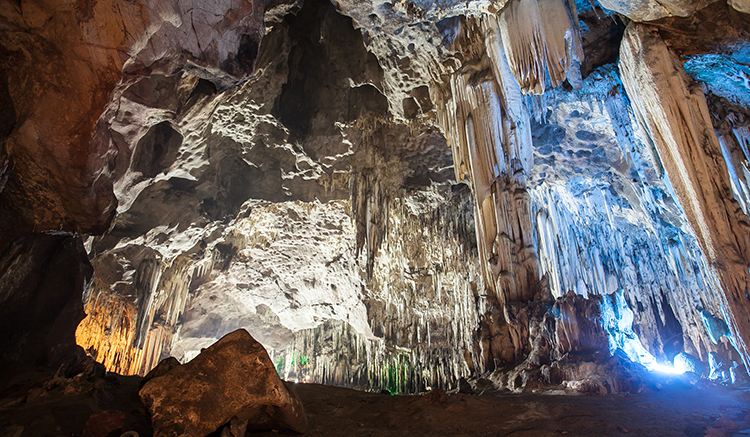 2.Khao-Bin-cave-1