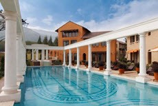 สระว่ายน้ำ โรงแรมลาคาเซ็ทตา บาย ทอสคานา วัลเล่ย์