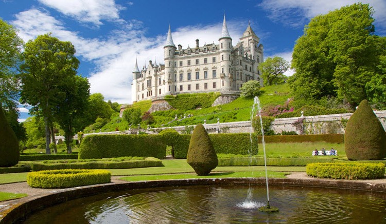 Dunrobin Castle01