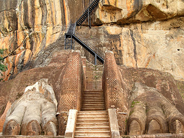 3.1.Sigiriya-Palace-3