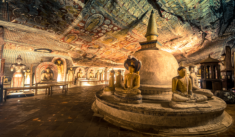 3.2.Dambulla-Cave-Temple-1