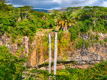 3.Chamarel-Waterfall-2