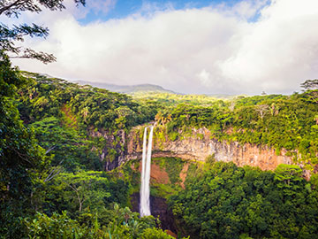 3.Chamarel-Waterfall-3