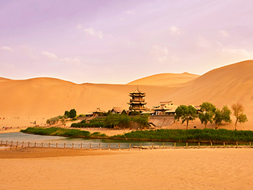 3.Crescent-Moon-Lake-2