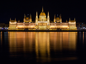 3.Hungarian-Parliament-Building-3