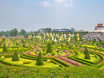 3.Nong-Nooch-Tropical-Botanical-Gardenat-2