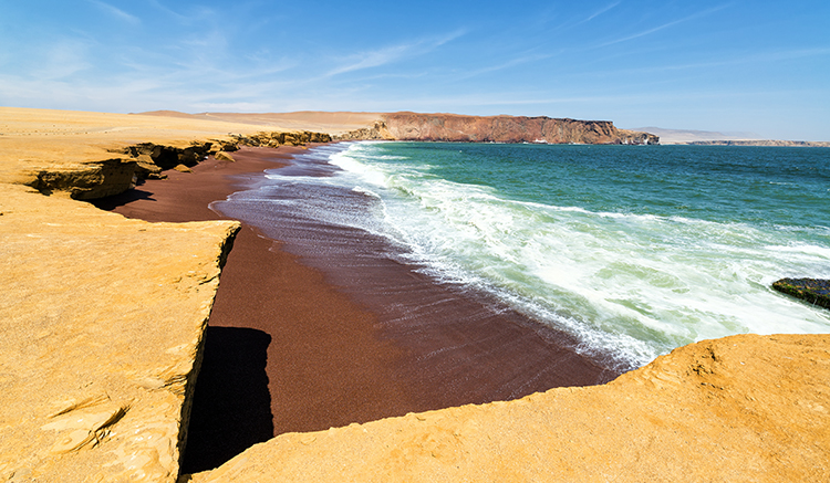 3.Red-Beach-Paracas-1