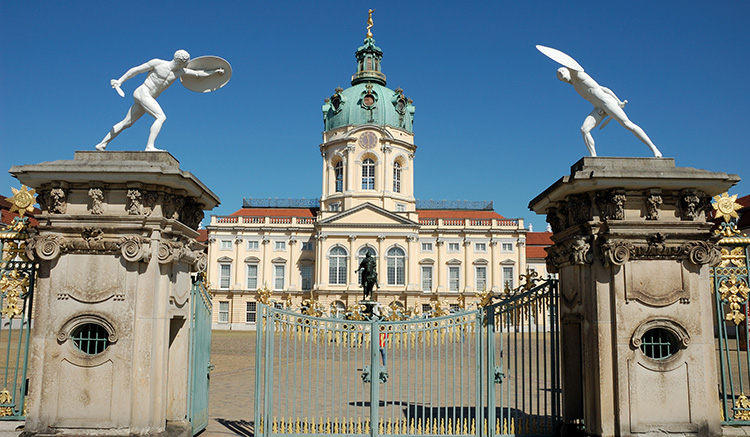 3.Schloss-Charlottenburg-1.jpg