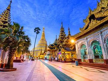 3.Shewdagon-Pagoda-3.jpg