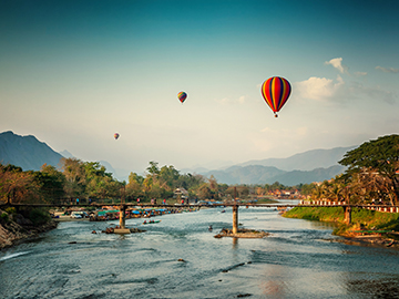 3.Vang-Vieng-Laos-1