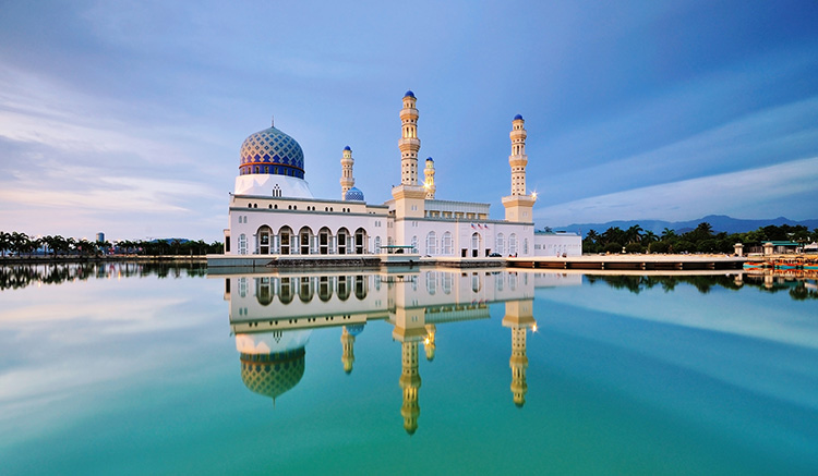 3.ชมความงดงามของมัสยิดเมืองโคตาคินาบาลู-1.jpg