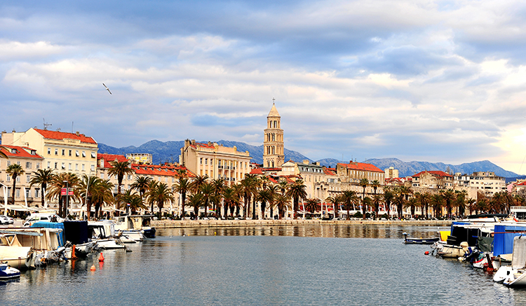 3.พระราชวังของจักรพรรดิดิโอคลีเชียน-Palace-of-Diocletian-1