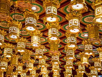3.ไหว้พระขอพรวัดพระเขี้ยวแก้ว.jpg