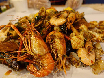 4. ร้านกุ้งคลุก - 2