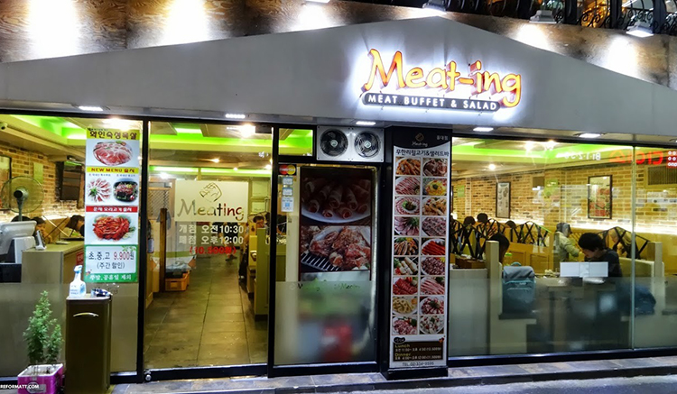 4.Meet-ing Meat Buffet-1