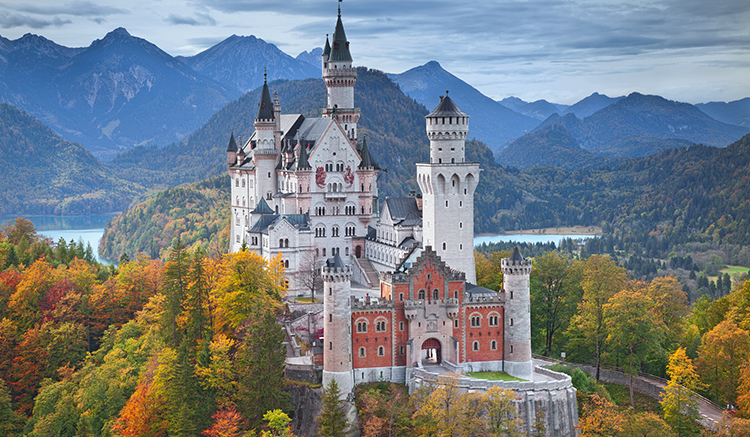 4.Neuschwanstein-Castle-1