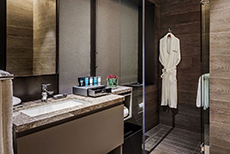 4.Oakwood Premier OUE Singapore-02