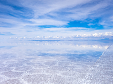 4.Salar-de-Uyuni-2