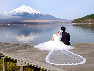 5-Lake-Yamanaka-2.jpg